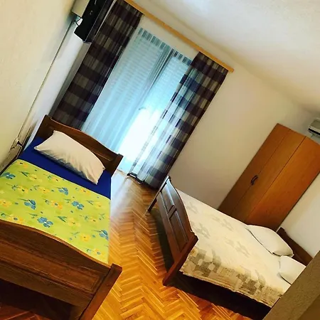 Tucepska 5 Ferienwohnung